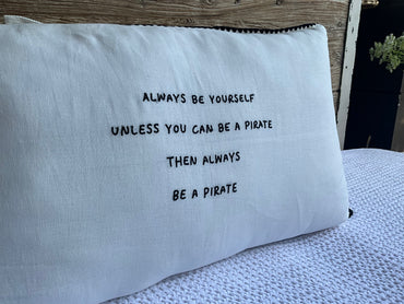 Linnen Pillow + Filling | Always Be Yourself | White