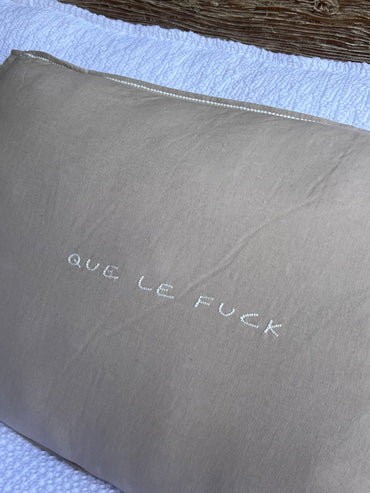 Linnen Pillow + Filling | Que Le Fuck | Natural