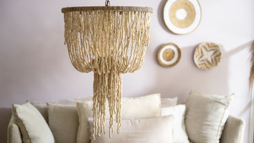 Naturel wooden beaded hanging lamp