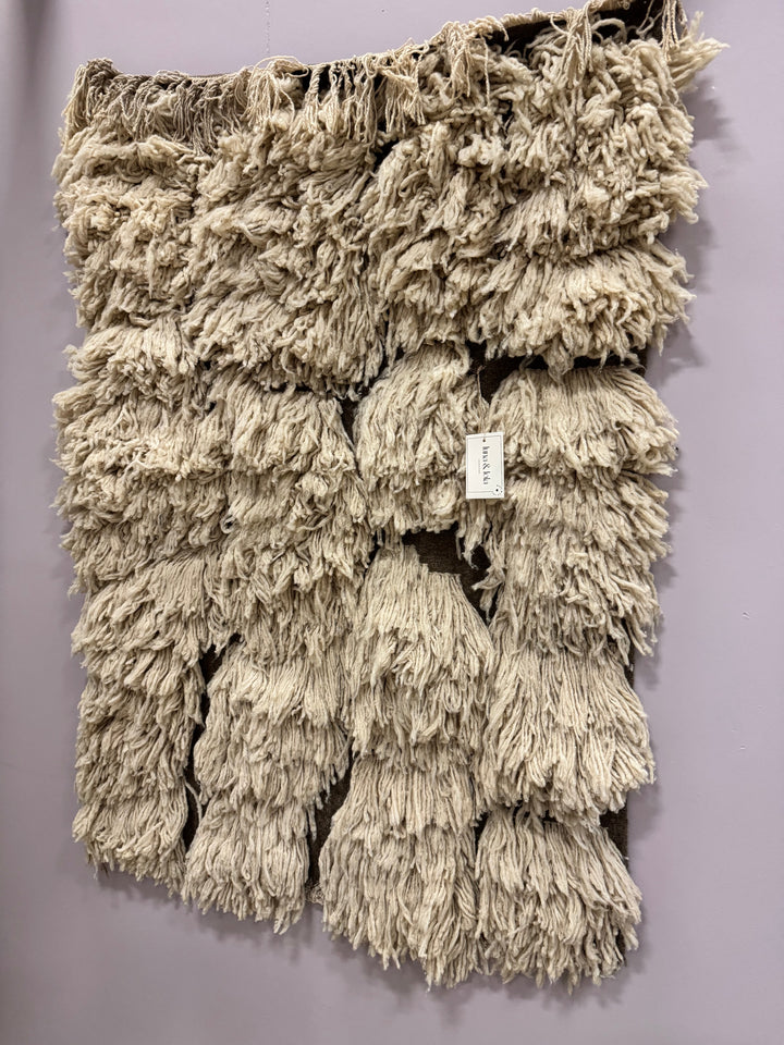 Wall Carpet 100% Berber Wool | Pattern 1